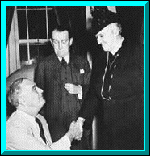 Kenny meets with President Roosevelt.